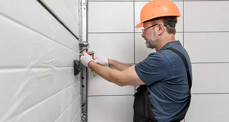 Emergency Garage Door Repair in Vallejo, CA