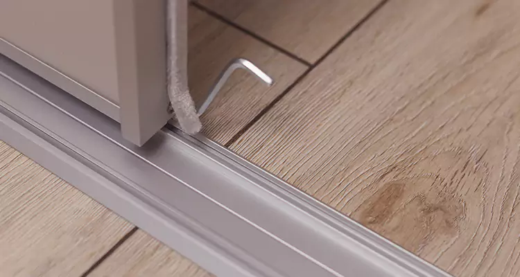 Squeaky Sliding Door Repair in Vallejo, CA