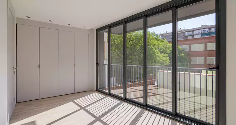 Fix Sliding Screen Door Track in Vallejo, CA
